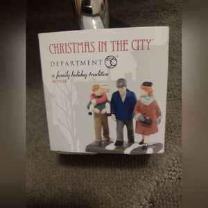 Department 56 A Family Holiday Tradition 4025248